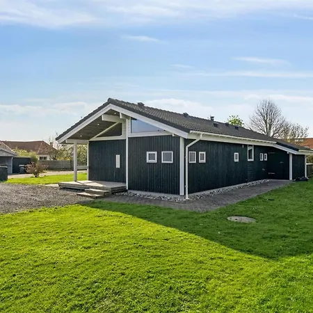 Holiday Sondra - 250m From The Sea In Se Jutland By Interhome Børkop